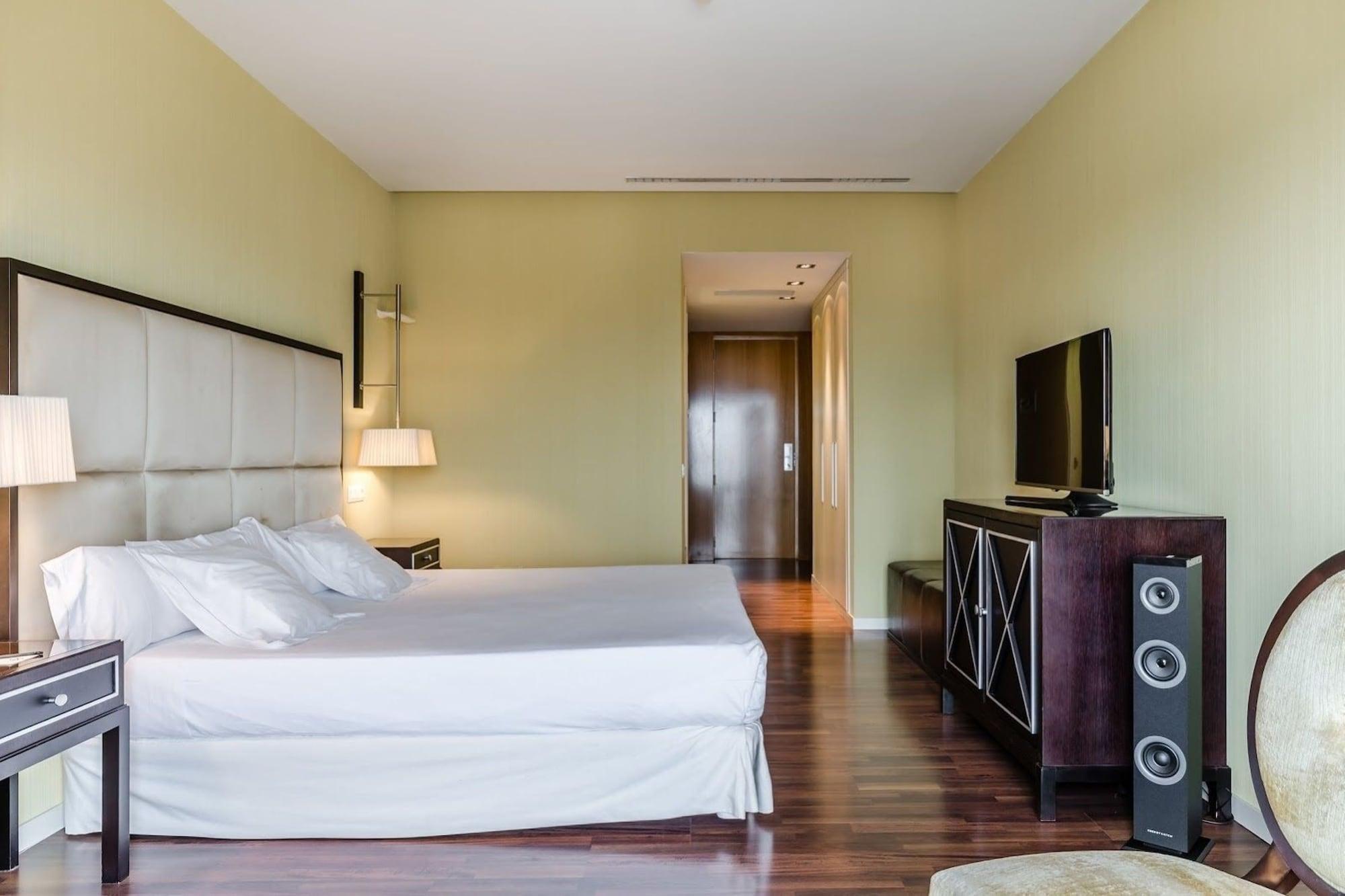 Hotel 525 4*