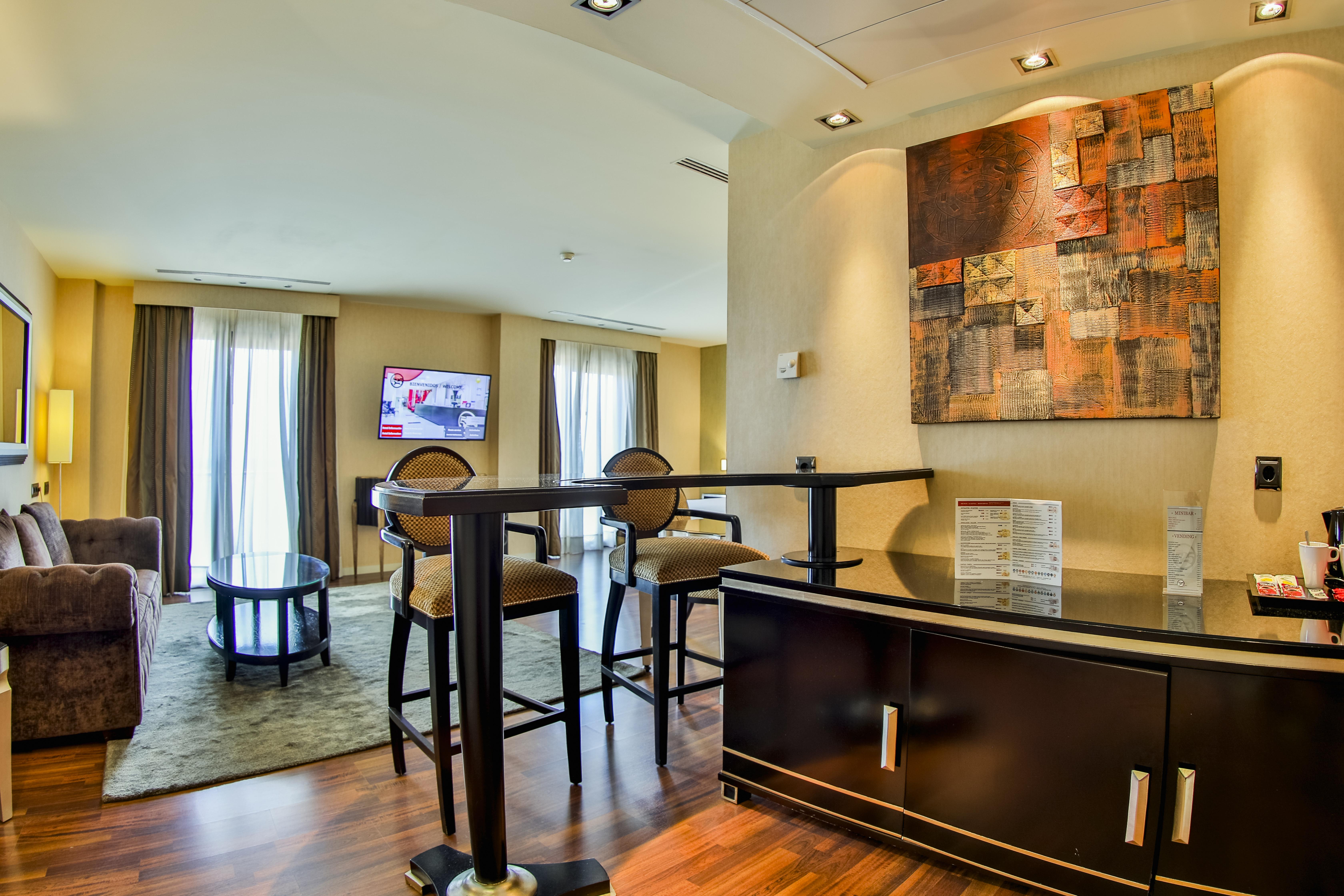 525 Hotel 4*